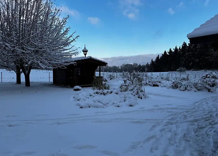 Idyllisches Ferienhaus “Werra Ausblick” am Meißner